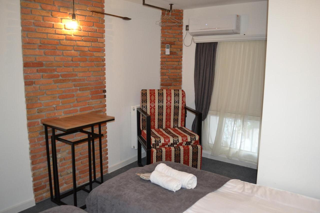 Hotel Baratashvili 12 Tbilisi Eksteriør billede