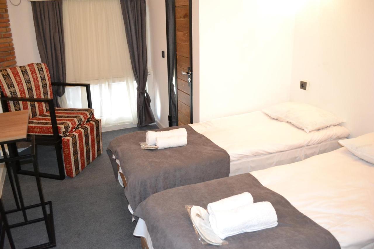 Hotel Baratashvili 12 Tbilisi Eksteriør billede